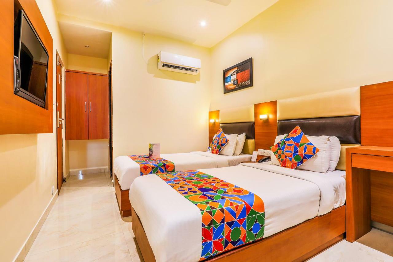 Hotel Fabexpress Liwa International Andheri East Bombaj Zewnętrze zdjęcie